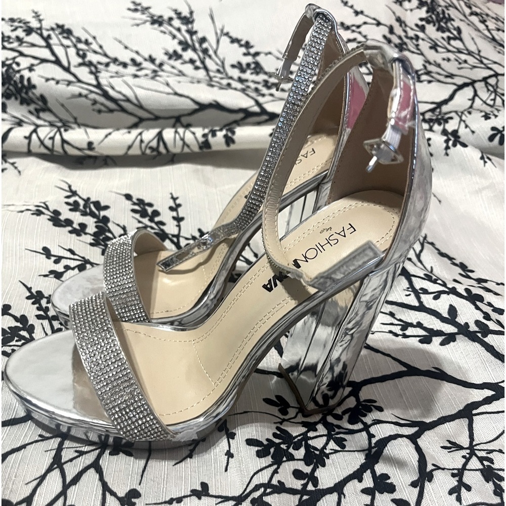 Sliver Size 6 heels from Fashion Nova.